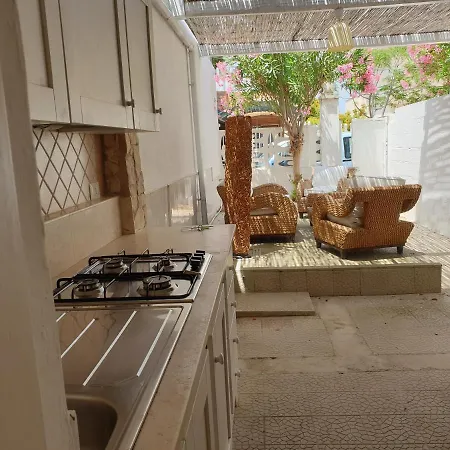 Le Case Di Rocco A Holiday home Torre Lapillo